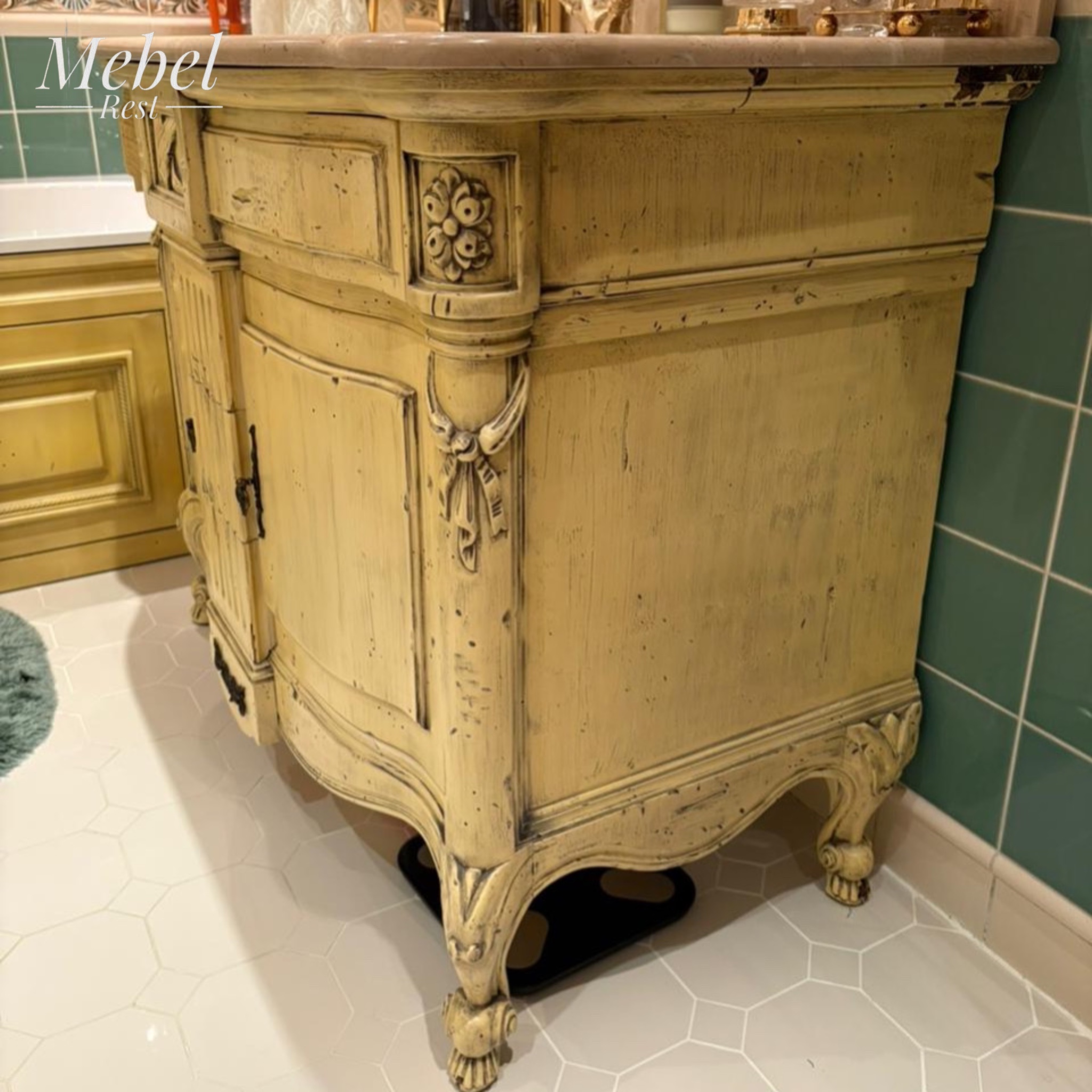 restavraciya-tualetnogo-stolika