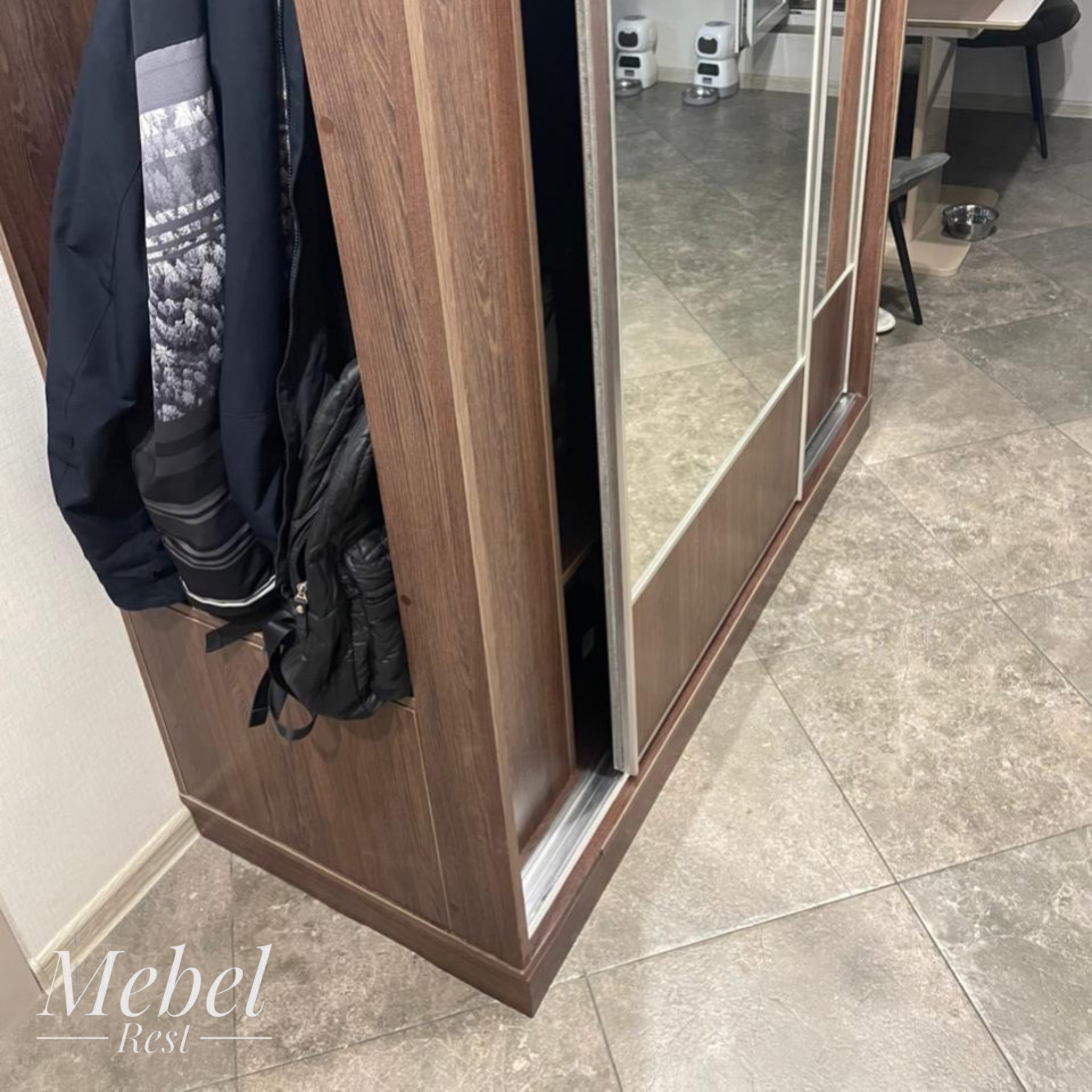 restavraciya-ugla-shkafa