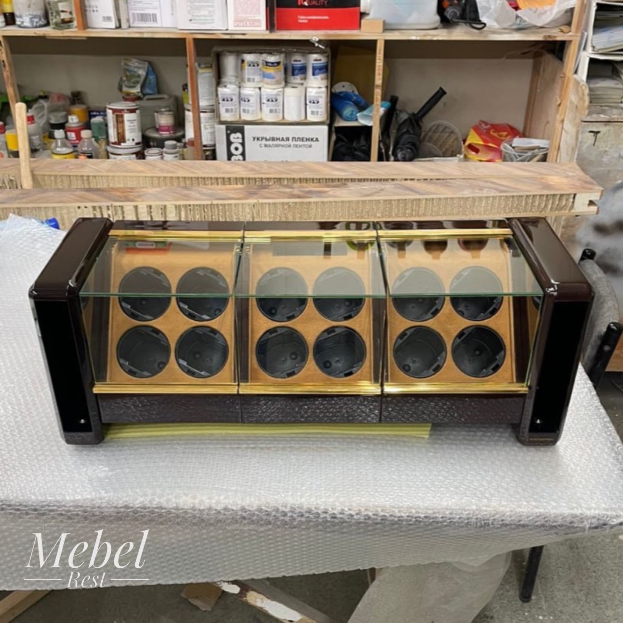 obnovlenie-lakovogo-pokrytiya-na-shkatulke-dlya-chasov